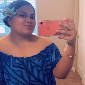 Meet your Posher, Louise